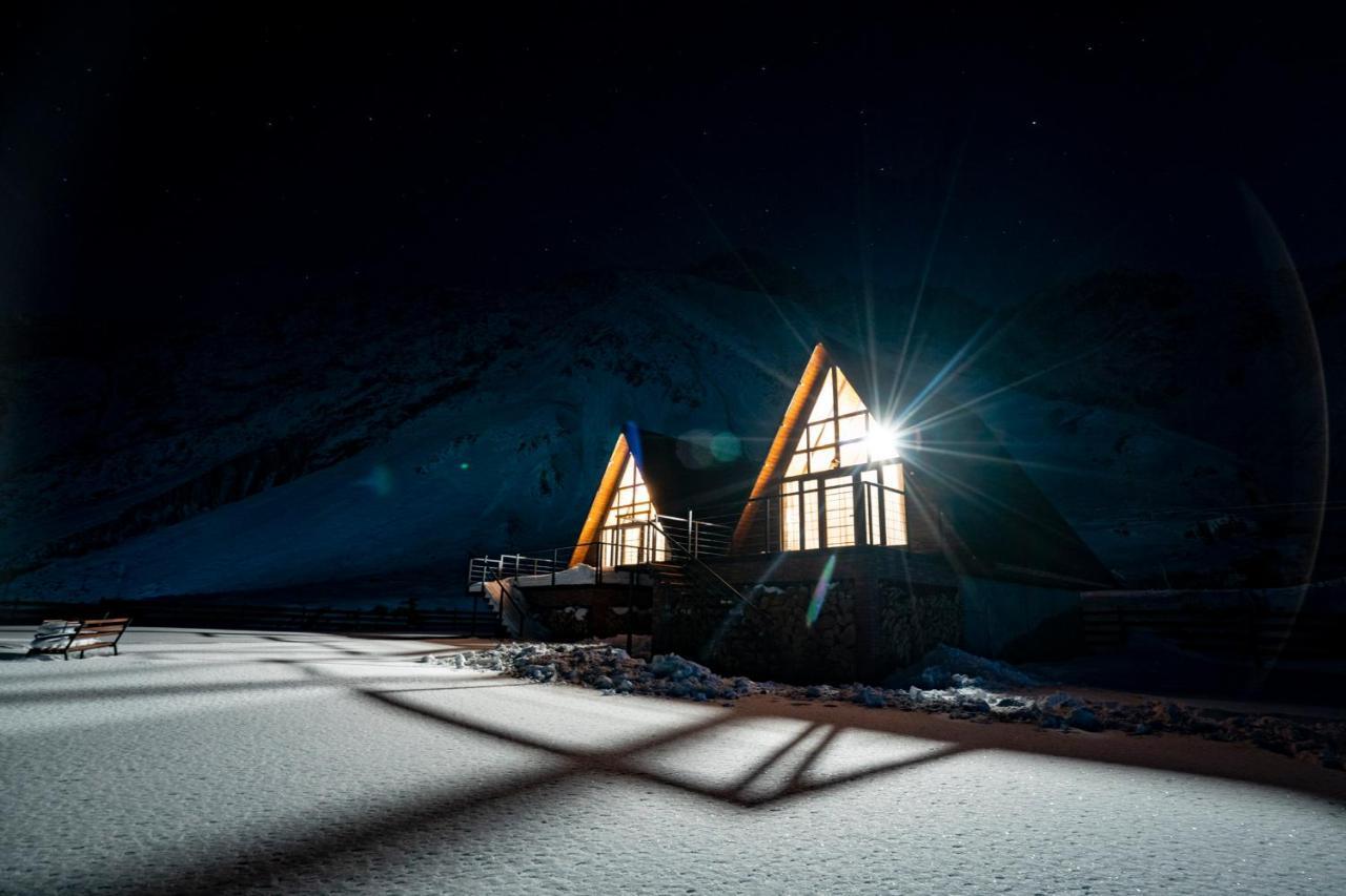 Villa Voyager Kazbegi Exterior foto